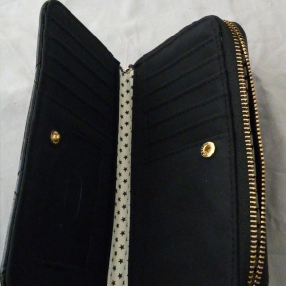 Wallet - Picture 5 of 5